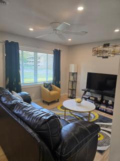 Serene Modern Home in Lawrence with workspace - 1