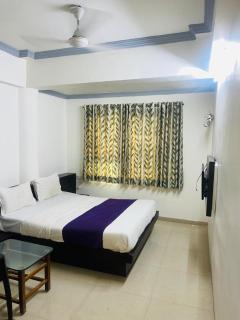 Hotel Sunshine - 3