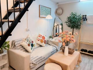 The Shilla Homestay Old Quarter - 9