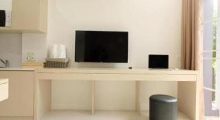 Oh My Place -  - 7