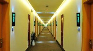 GreenTree Inn Liaocheng Donge Culture Street Express Hotel - 4