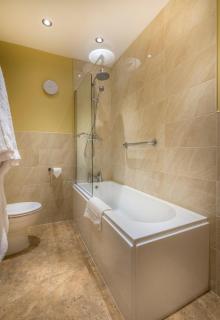 Petwood Hotel - Woodhall Spa - 1