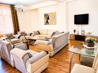 Bellissimo Apartamento - City Center - Tiflis - 2