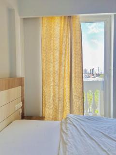 Luxury Stays Near Prem Mandir - 5