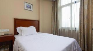 GreenTree Inn Shanghai Hongqiao Airport Huqingping Highway Shell Hotel - 7