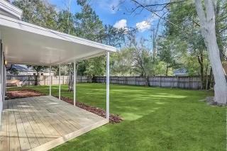 Contemporary Haven Stylish and Comfortable Space - 7