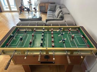Spacious 2BR Apartment with fun table football - 4