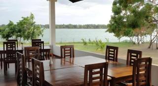 Naaval Hotel - 7