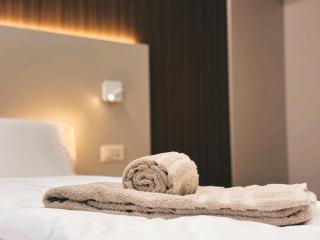 B-ROOMS Bleisure Hotel - Lugano district - 3