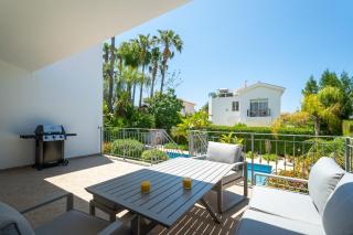 Palm Haven Coral Bay | Private Pool Bungalow - 7