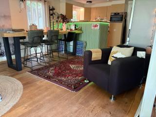 Gezellige ruime Cottage, privé, 2 slaapkamers, hond welkom! - 8