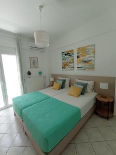 Sunflower apartment by the sea - 1