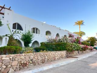 Studio Domina Coral Bay sea and Salt Lake view - 6