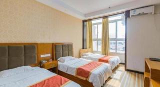 169 Business Hotel - 4