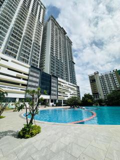 Grand Residences-Studio Unit - 1