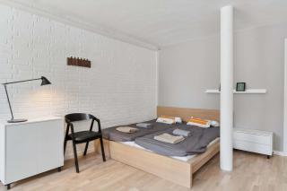 John F Kennedys Suite - 7