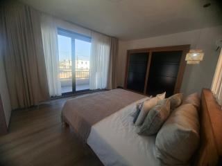 Villa Emie - Elegant 3 Bedroom Villa with Private Pool in Pereybere - 4