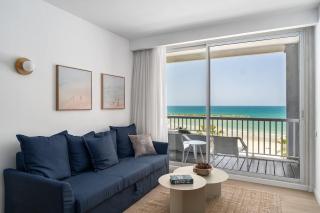 Modern 2BR Steps to Beach by HolyGuest - 9