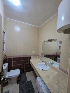Cozy chalet in marina wadi degla resort - 9