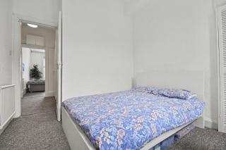 173 Newark Street, Greenock - 3