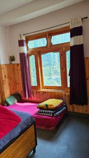 Formosa Cafe & Stays - Kasol - 5