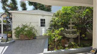 Beverly Hills Studio with Unique Round Bed Adj to Cameo Hotel and Rodeo Drive - 9