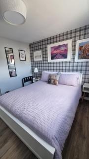 Innisfail Edi - double room with private bathroom - 6