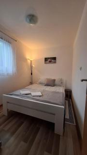 Apartman Anna & Kamp Elza - 3