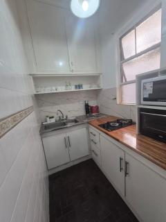 Departamento 2 ambientes con amplia sala en el centro - 8