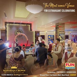 Fun Square Hotel - 4