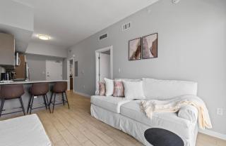 Cozy apartment that mixes comfort with convenience - 0