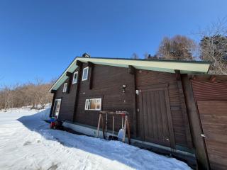 large log cabin 桜 - 8