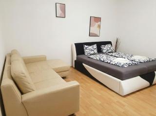 Central & Simple 1BR Apartment with WIFI - Vienna - 9