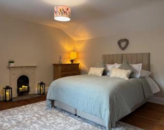 The Old Farmhouse - Sleeps up to 14 - 5