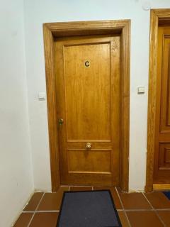 Duplex C Portio, Family and Pets - 1