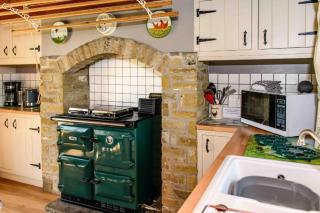 Shepherd's Cottage, Hawes - 9