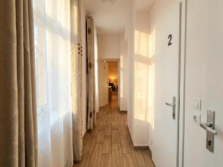 Close to City Center - Affordable Private Rooms with TV - 4