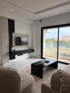 S2 Luxury Apartment with Pool & Seaside - 0