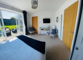 Porthkidney Suite, Carbis Bay, St Ives, free parking, near beach - 9