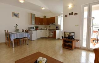 Lovely poolside apartment in Tar - 7