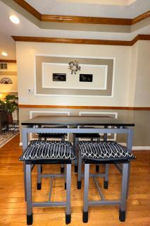 Haven of Rest Cozy Luxe 3BR Retreat with Patio - 4