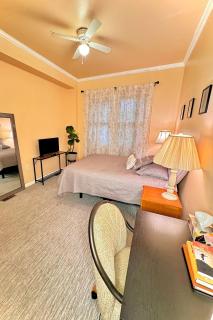 Haven of Rest Cozy Luxe 3BR Retreat with Patio - 2