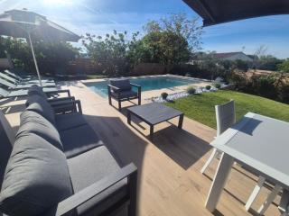 Villa neuve avec piscine,Jacuzzi aux portes du Verdon - Régusse - 8