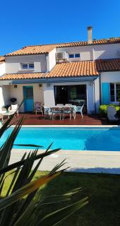 Maison d'Hestia, charme, piscine, proche du bord de mer et de Royan - 3