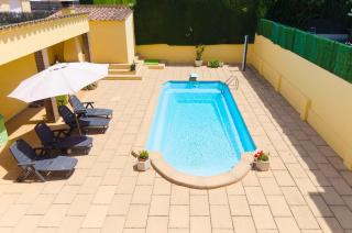 Villa con piscina privada y total intimidad - 9