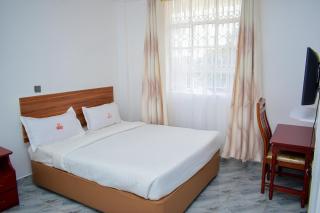 Eden Springs Hotel - 4