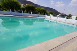 Hotel Raj Resort and Pool - 9