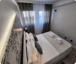 Ria Center Apartment - Right - 9