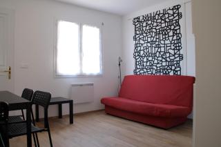 Studio with private garden in villa in southern France - 0