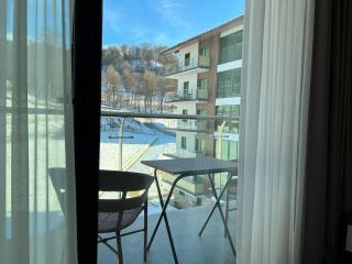Cozy Apt in Crystal residence near Ski-in and Ski-out - 6
